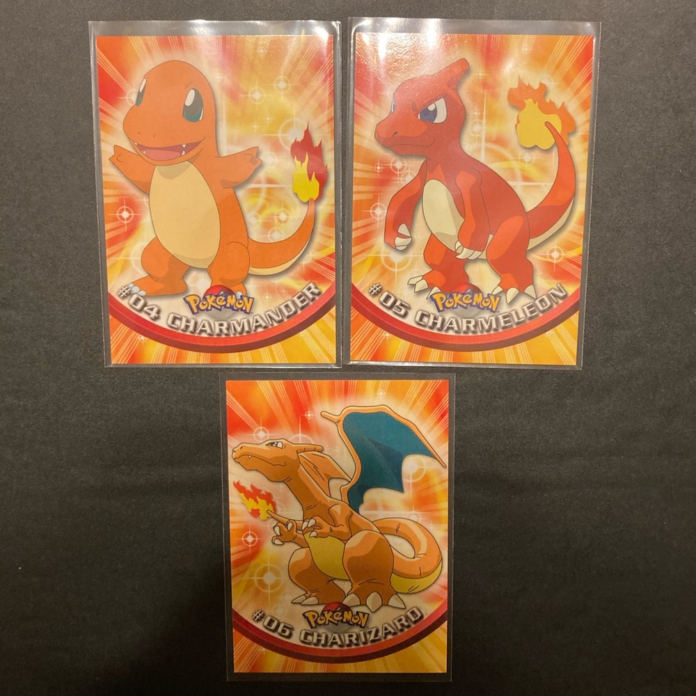 Charmander, Charmelemon, Charizard Topps cards